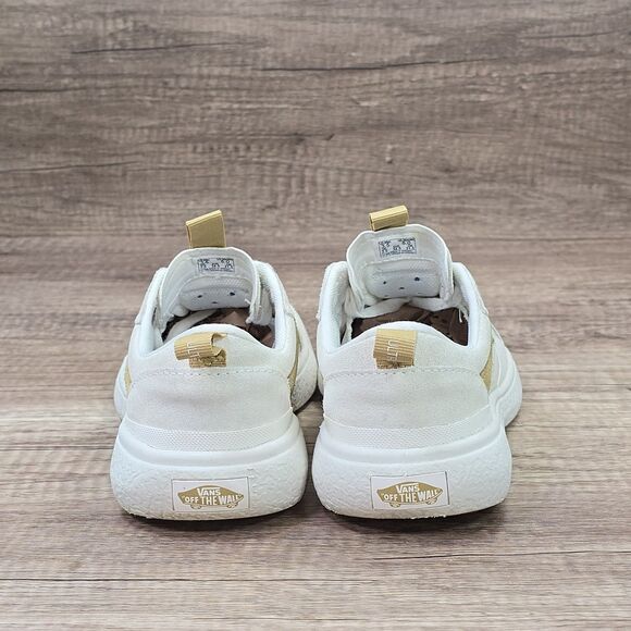 VANS UltraRange EXO SE Women's Size 5 Marshmallow Tan Suede Sneakers (721356) - Picture 4 of 9